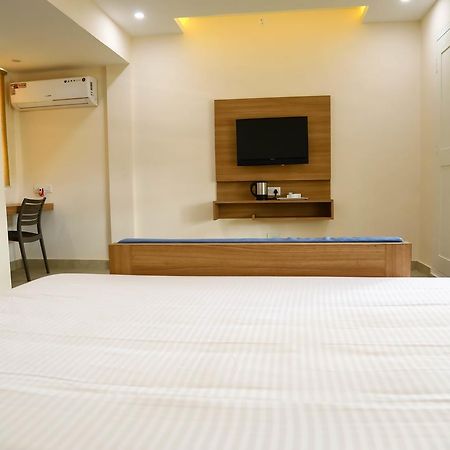 Oceanside Mahabalipuram - With Beach Access Ngoại thất bức ảnh