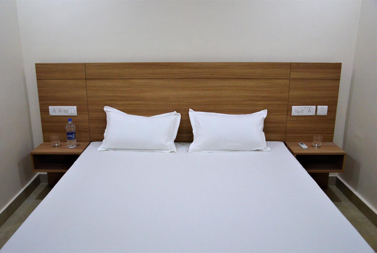 Oceanside Mahabalipuram - With Beach Access Ngoại thất bức ảnh